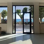 Riviera Hotel