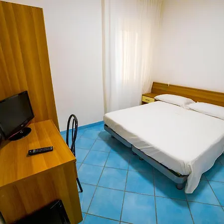 Riviera 3*